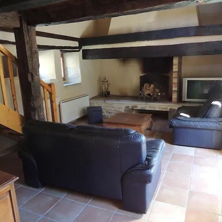 Feriehus Mas De Rossignol Vailhourles